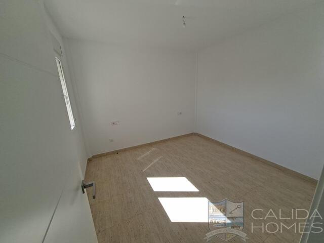 Image No.13-3 Bed Duplex for sale