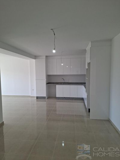 Image No.9-4 Bed Townhouse for sale