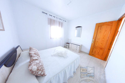 casa-lindo-detached-character-house-for-sale-