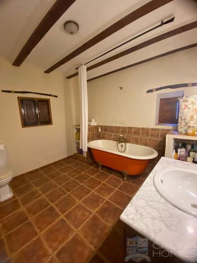 Image No.20-Maison de 4 chambres à vendre à Oria