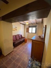cortijo-arbol-detached-character-house-for-sa