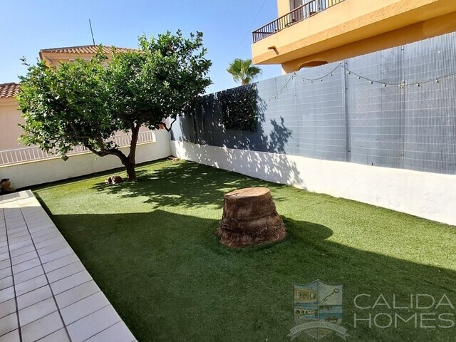 Image No.5-4 Bed House for sale