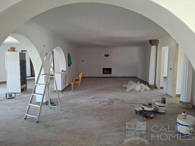 Image No.11-3 Bed Villa for sale