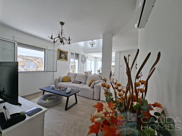 Image No.10-3 Bed Villa for sale