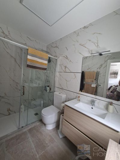 Image No.17-3 Bed Villa for sale