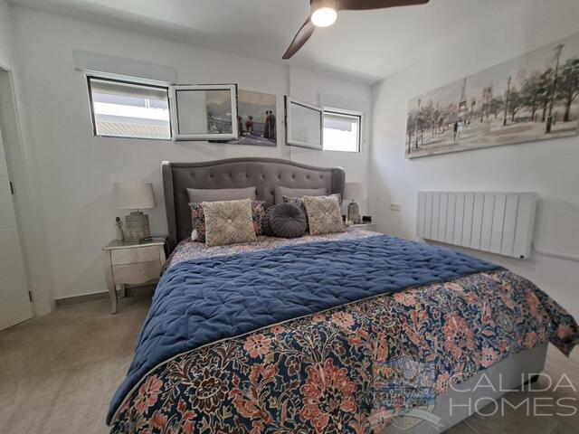Image No.19-3 Bed Villa for sale