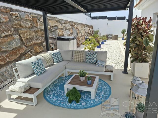 Image No.6-3 Bed Villa for sale