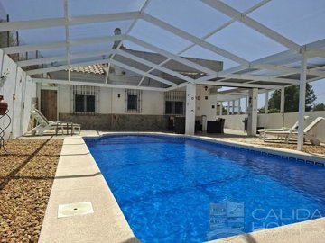 villa-solare--resale-villa-for-sale-in-huerca