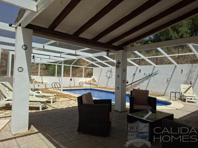 Image No.5-3 Bed Villa for sale