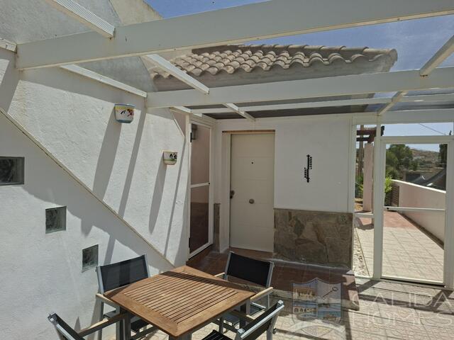 Image No.7-3 Bed Villa for sale