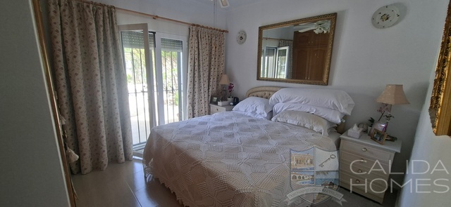 Image No.18-3 Bed Villa for sale