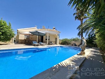villa-lua--resale-villa-for-sale-in-arboleas-