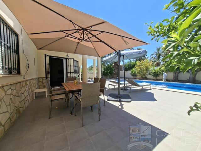 Image No.3-Villa de 4 chambres à vendre à Arboleas