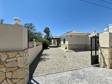 villa-lua--resale-villa-for-sale-in-arboleas-
