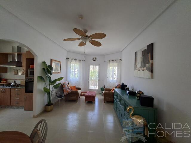 Image No.15-4 Bed Villa for sale