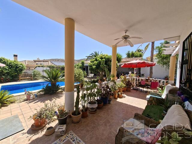 Image No.7-4 Bed Villa for sale