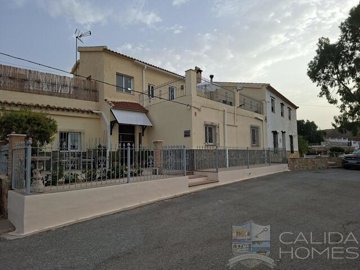 cortijo-amaras-village-or-town-house-for-sale