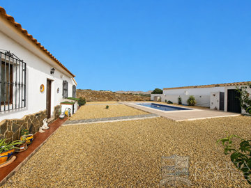 villa-sanza-resale-villa-for-sale-in-arboleas