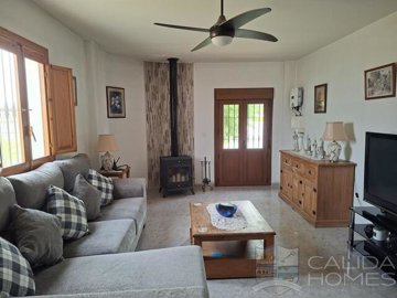 villa-sanza-resale-villa-for-sale-in-arboleas