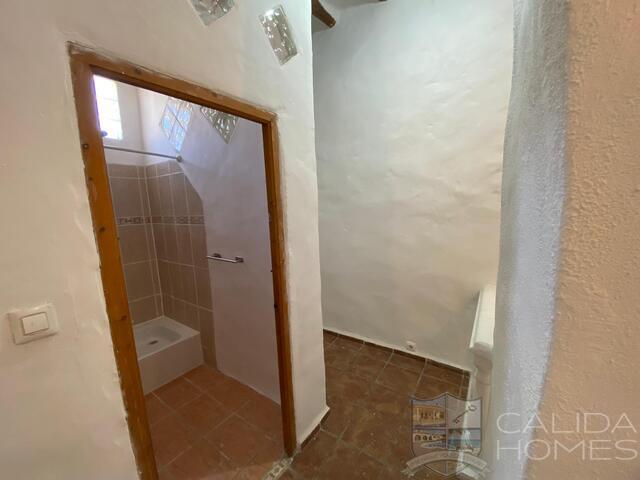 Image No.16-3 Bed Townhouse for sale