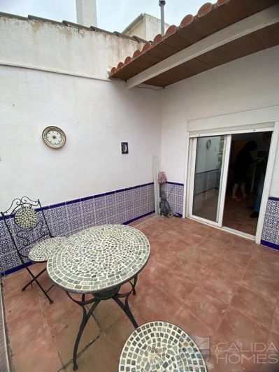 Image No.4-3 Bed Townhouse for sale