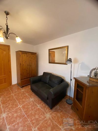 Image No.6-3 Bed Townhouse for sale