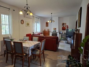 villa-viola-resale-villa-for-sale-in-arboleas