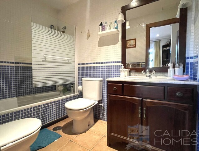 Image No.16-2 Bed Apartment for sale
