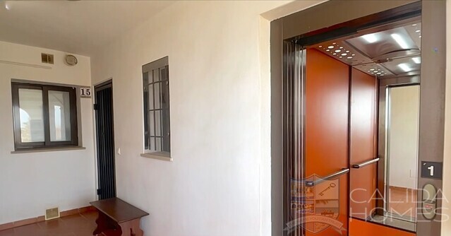 Image No.16-2 Bed Apartment for sale
