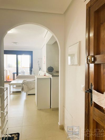 Image No.4-2 Bed Apartment for sale