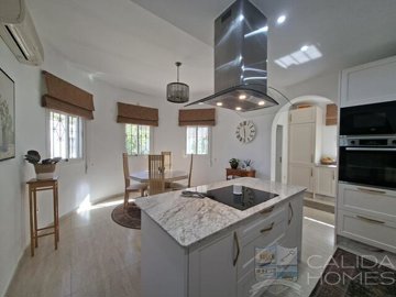 villa-nueva-vida--resale-villa-for-sale-in-ar