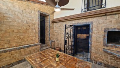 villa-indalo--resale-villa-for-sale-in-huerca