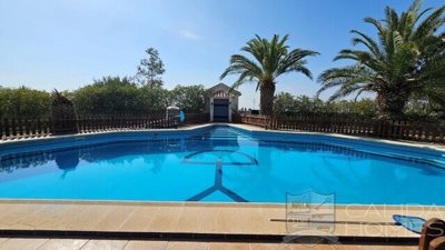 villa-indalo--resale-villa-for-sale-in-huerca
