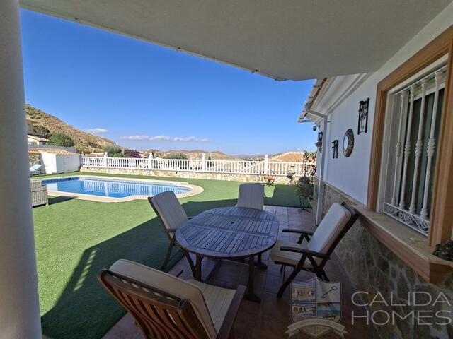 Image No.5-3 Bed Villa for sale