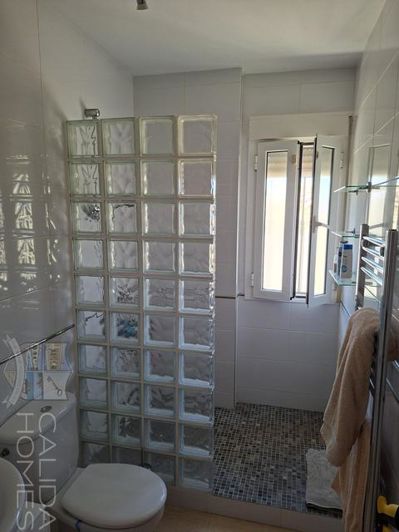 Image No.20-3 Bed Villa for sale