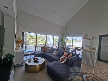 golf-view-penthouse-lux--apartment-for-sale-i