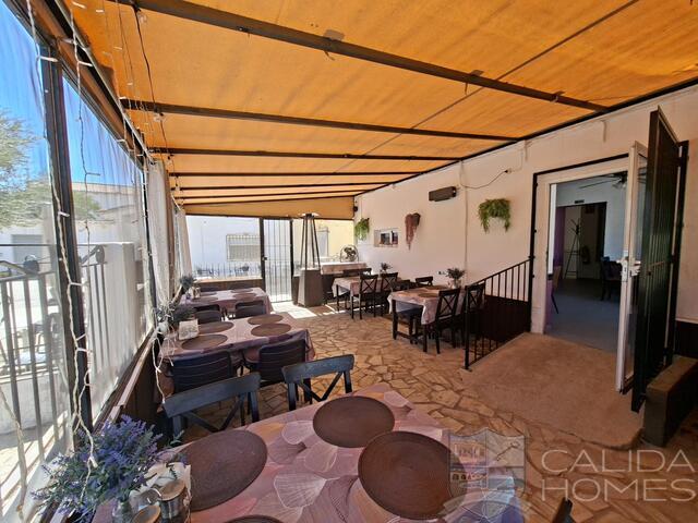 Image No.6-1 Bed Villa for sale