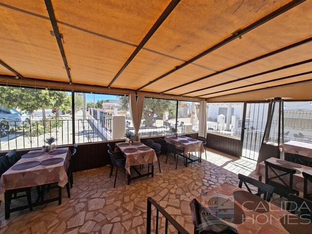 Image No.7-1 Bed Villa for sale