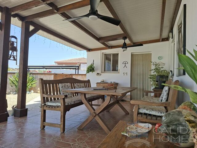 Image No.12-3 Bed Villa for sale