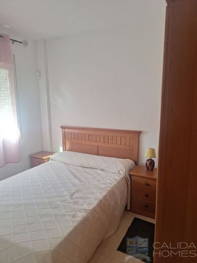 Image No.8-2 Bed Apartment for sale