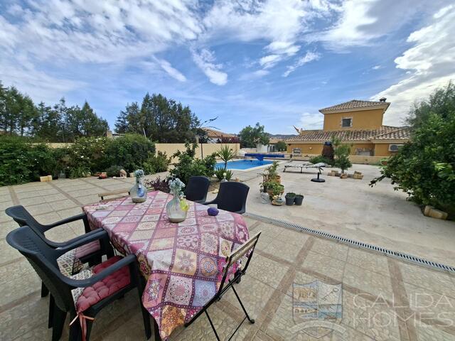 Image No.7-4 Bed Villa for sale