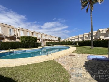 townhouse-solana-village-or-town-house-for-sa