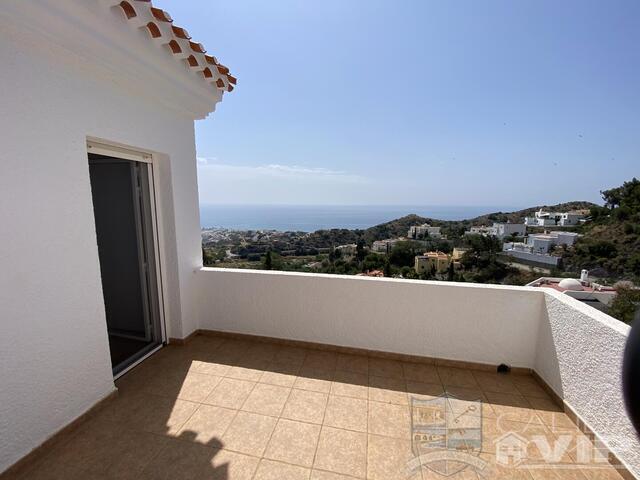 Image No.18-4 Bed Villa for sale