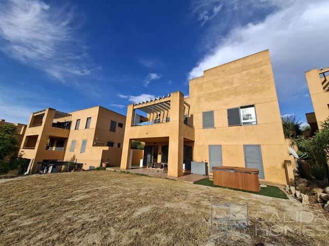 Image No.6-2 Bed Apartment for sale