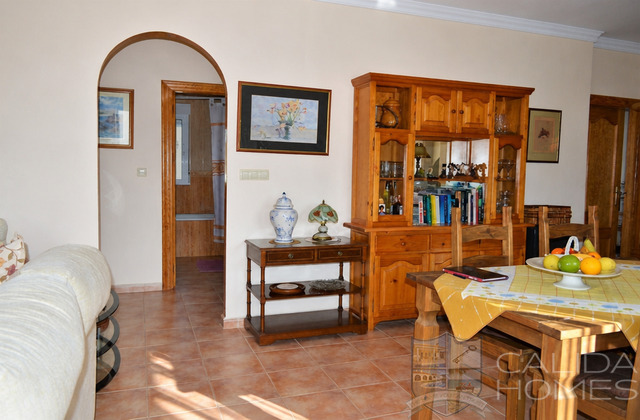 Image No.10-3 Bed Villa for sale