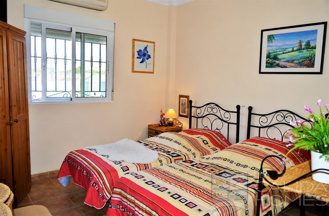 Image No.16-3 Bed Villa for sale