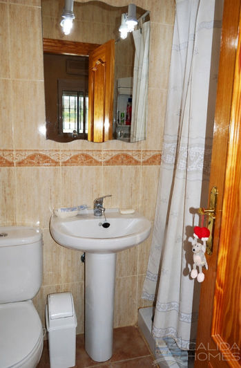 Image No.18-3 Bed Villa for sale