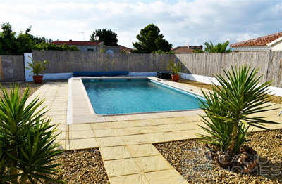 casa-cucador-resale-villa-for-sale-in-zurgena