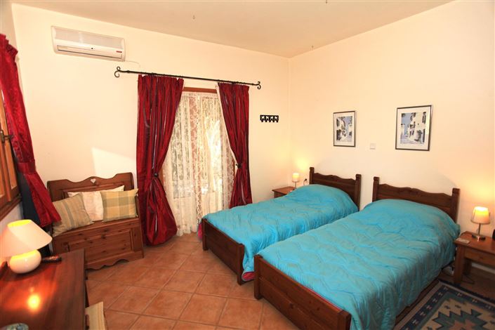 Image No.22-Villa de 5 chambres à vendre à Gavalohori