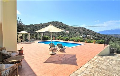 12poolarea-1653301888